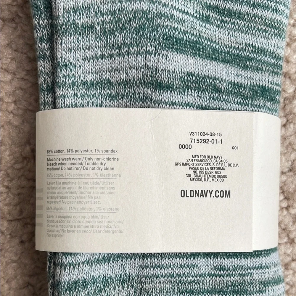 NWT Old Navy Green Casual Crew Socks